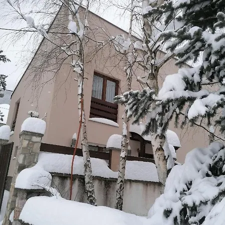 Karbula & Apartment Mavrovo