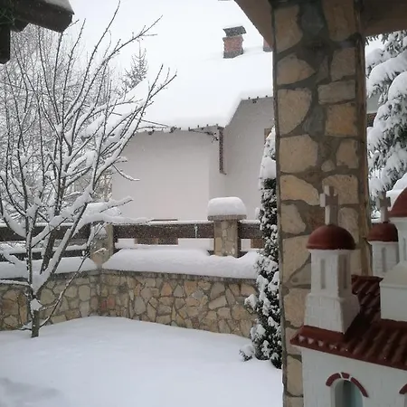 Apartament Karbula &
