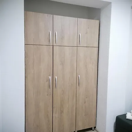 Apartment Karbula &